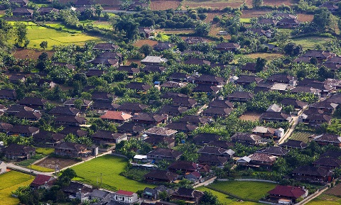 L&atilde;ng du với vẻ đẹp ấn tượng Bắc Sơn